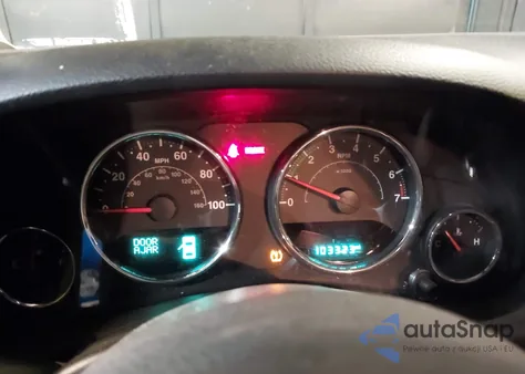 2016 Jeep Wrangler Unlimited Sport z USA, uszkodzony, nr VIN 1C4BJWDG4GL114477